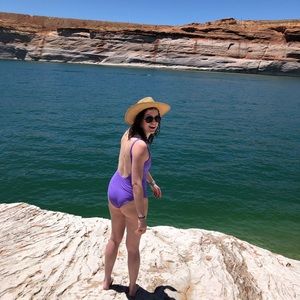 Meet your Posher, Jamie